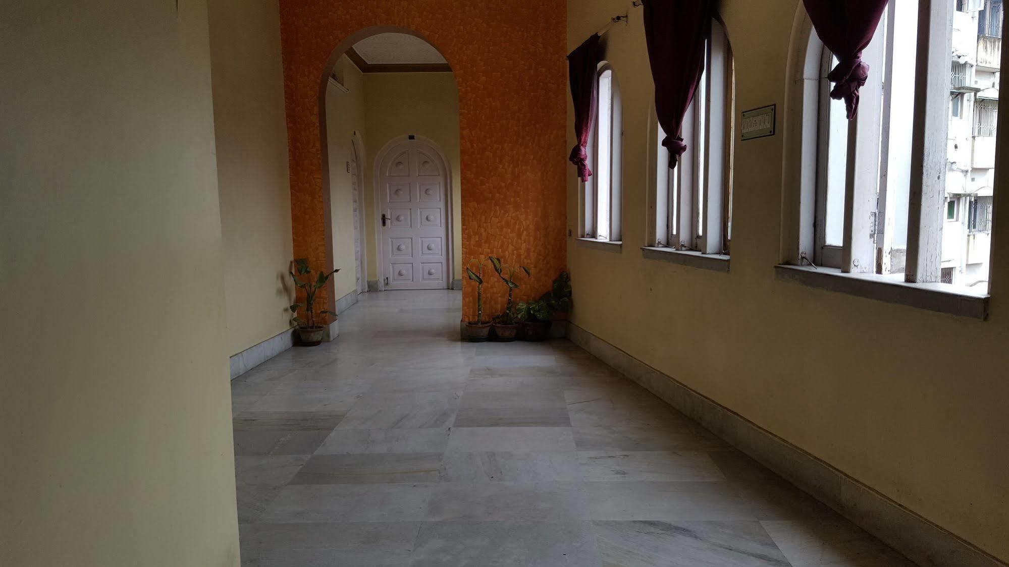 New Hotel White Palace Καλκούτα Εξωτερικό φωτογραφία